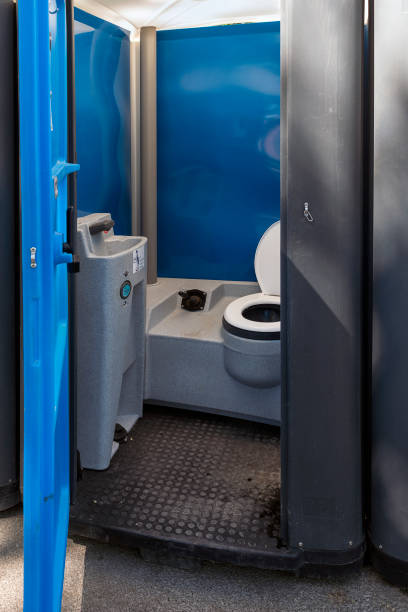 Best Best portable toilet rental  in Emmon, AK